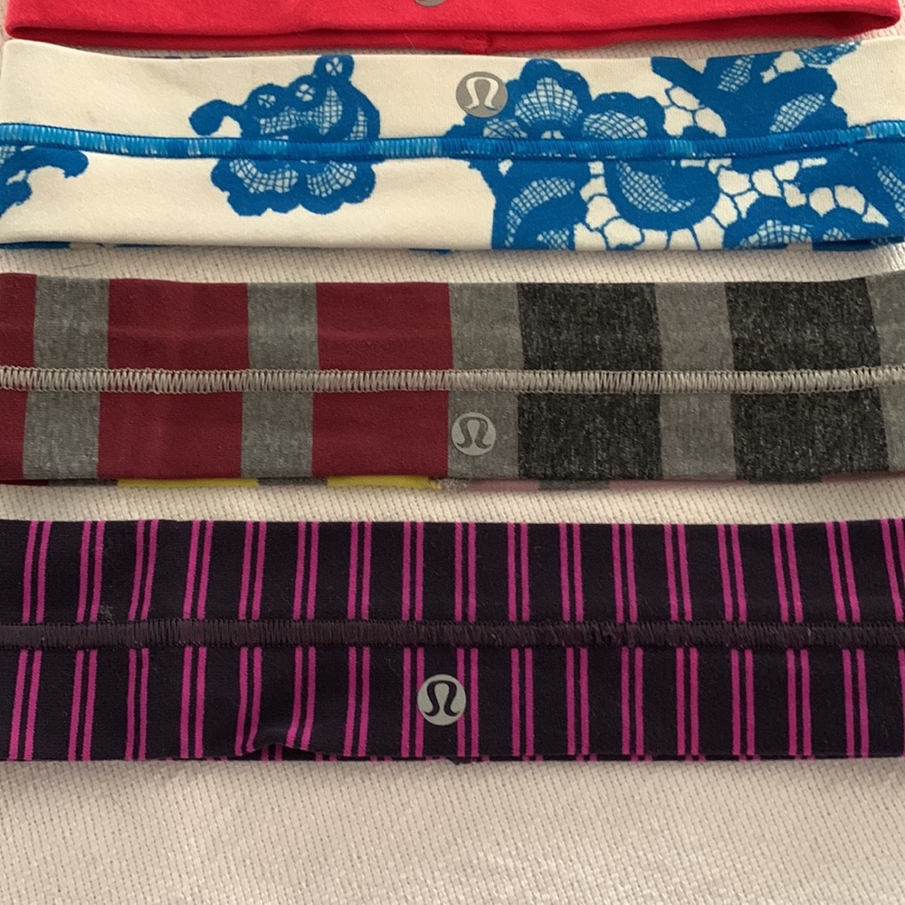 Lululemon - Picture 2 of 4